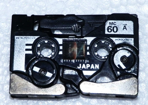 Vtg Transformers Ravage Jaguar Mini CASSETTE Original Takara Black Figure MC 60 Cover