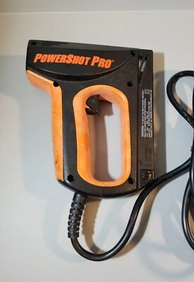 Grapadora eléctrica y clavadora Brad Powershot Pro Foto 1 de 4