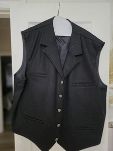 Men's Schaefer Outfitter Cattle Baron Vest - Picture 1 of 3