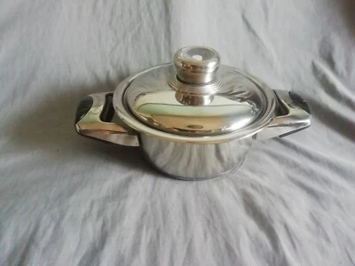 Von Meister  Pentola diametro  CM.  16 X  altezza CM. 9  CON COPERCHIO - Immagine 1 di 4