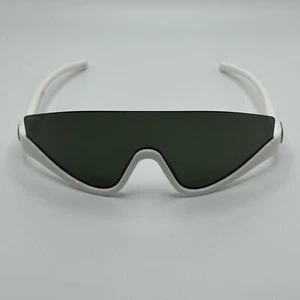 NEW GUCCI GG1650S 007 White Grey Unisex Sunglasses - Picture 1 of 11