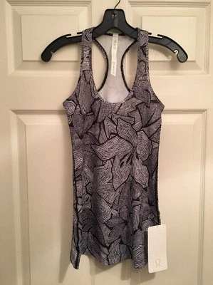 Lululemon Cool Racerback Nuevo con Etiquetas Talla 4 DTWB Estampado Blanco y Negro Luon Claro Foto 1 de 4