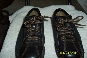 SHOES BORN WOMENS 8 BROWN GREAT CONDITION - Picture 1 of 3