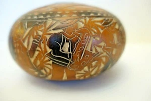 3R-BX PERU ANDES HAND CARVED GOURD BOX folk art latin american 4 1/2 x 3 1/4" - Picture 1 of 11