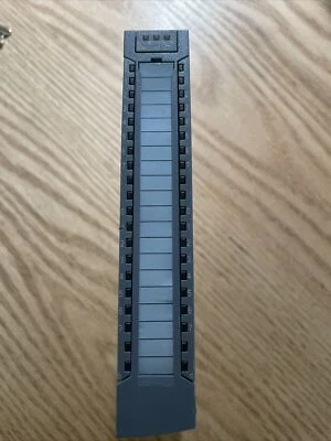 Módulo de entrada digital Siemens 1P 6ES7 521-1BL10-0AA0 Simatic S7-1500 6ES7 Foto 1 de 4