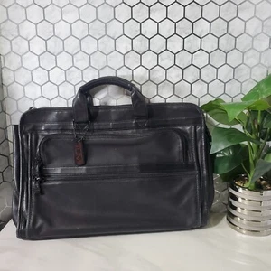 Tumi Organizer Briefcase Black Napa Leather Style 9602D3 - Picture 1 of 18