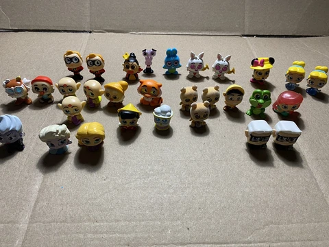 30 Disney Doorables lot series 6, 7, 8, 9, 10, 30 Hatchimals and More See Pics Cover