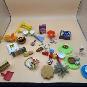 Lote De Colección De Barbie Y Casa De Muñecas Minutura Comida Y Artículos Para El Hogar - Imagen 1 de 16