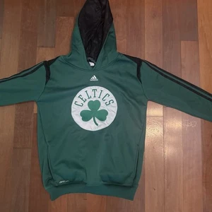 Green Adidas Celtics Embroidered Kid’s XL Hoodie Pullover - Picture 1 of 6