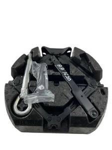 Jack Kit CHEVY EQUINOX 18 84320543 - Picture 1 of 8