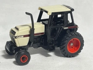 ERTL CASE 2294 White Farm Tractor, 1/64 - Picture 1 of 2