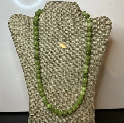 Nuevo collar hecho a mano de peridoto verde para hombres y mujeres unisex cuentas redondas 22” UU Foto 1 de 4