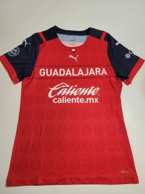 彪马女式 Chivas 2021/22 替代球衣 763252-01 中号零售 80 美元 — 第 1/4 张图片