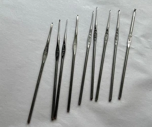 Vintage Steel Crochet Hooks Lot of 9 Boye And Susan Bates Made in USA B10 - Picture 1 of 2