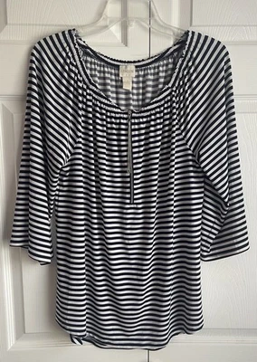 Top de mujer Chico’s azul y blanco a rayas manga 3/4 talla 1 (8) Foto 1 de 4