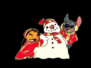 Disney Pin Lilo & Stitch Trading Starter Set Lilo and Stitch Building a Snowman - Imagen 1 de 2