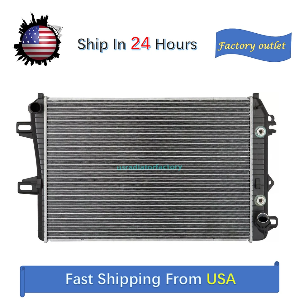 2857 Radiator For Chevrolet 2006-2010 Silverado GMC Sierra 2500HD 3500HD 6.6L V8 - Image 1 of 4
