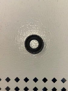 303345 OMC Johnson Evinrude Oil Seal NEW OLD STOCK OEM - Picture 1 of 2