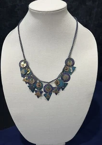 Vintage 80s Multi chromatic Geometrical Chunky Metal Charm Necklace Collectible - Picture 1 of 3