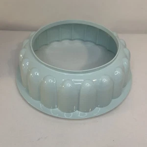 VTG Tupperware Jello Mold Ring Replacement Mint Green Outer Mold Jel N Serve - Picture 1 of 8