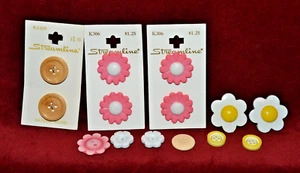 Streamline Flower Buttons Vintage Size 40 - 1" - 1998 Mixed Lot FAST SHIPPING! - Picture 1 of 6