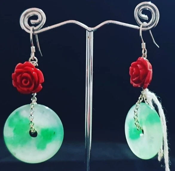 Orecchini pendenti in Agata, Argento 925 e roselline in resina rossa - Immagine 1 di 1