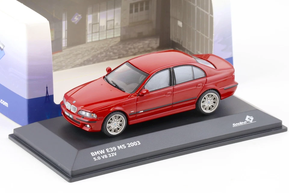 BMW M5/E39 2004 - solido 1/43