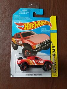 HOT WHEELS - 2013 HW Off - Toyota Off-Road Truck 120/250 - New & Carded