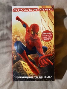 Spider-Man (VHS, 2002) Sam Raimi Tobey Maguire SEALED NEW - Picture 1 of 3
