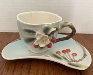 Two’s Company Garden Party Tasse, Untertasse und Löffel Set CHERRY - Bild 1 von 11