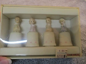 Set 4 ditali vintage Enesco 1985 Precious Moments 100641 serie 4 stagioni  - Foto 1 di 2