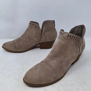 Carlos By Carlos Santana Light Brown Suede Laser Cut Billey Ankle Booties Size 7 - Picture 1 of 10