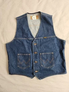 Vintage 90s Wrangler Denim Vest Mens Size Large Dark Wash M-159 Western Cowboy - Picture 1 of 8