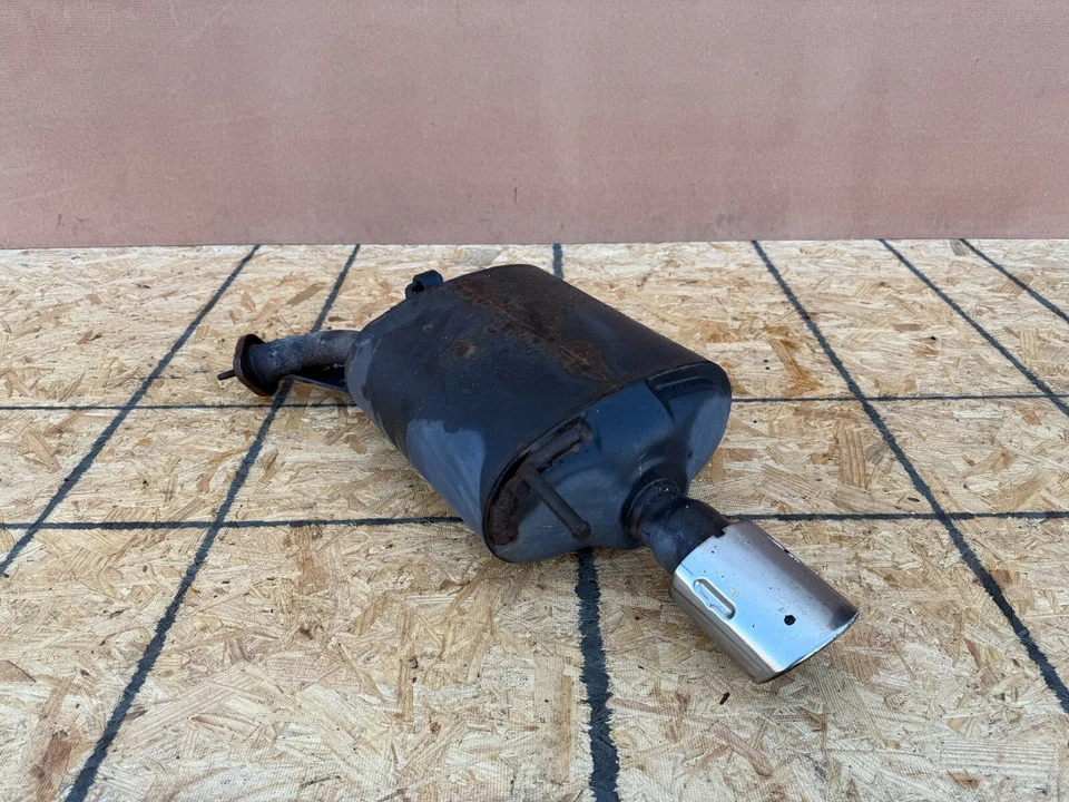 INFINITI M35H M37 M56 Q70 11-19 FABRICANTE DE EQUIPAMENTO ORIGINAL SILENCIADOR TRASEIRO DIREITO PASSAGEIRO ESCAPE ASSY - Imagem 1 de 4