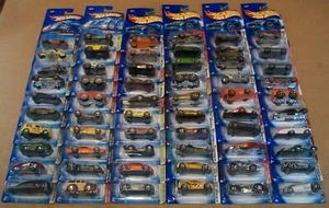 Varias tarjetas azules de Hot Wheels (2001-2005) ~Tú eliges la tuya ~*Descuentos de envío - Imagen 1 de 361