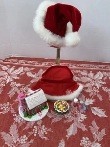 American Girl Puppe Weihnachtsoutfit mit Lebkuchenhaus 2013 - Bild 1 von 8