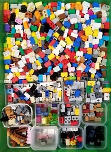 LEGO APROX 1200 LADRILLOS, 890 PIEZAS 1X2, + AGUJEROS, AGUJEROS DE EJE, ALBAÑIL, TRONCO, REJILLA 2 LB - Imagen 1 de 13