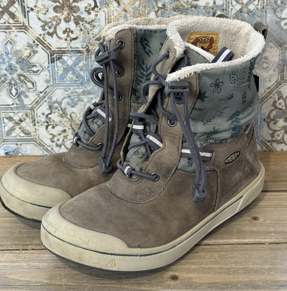 Keen Kelsa Kid’s Waterproof Boots Winter Sz 2 - Image 1 of 4