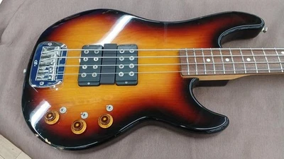 G&L L-20000BASS Usado Cuerpo de Ceniza Cuello de Arce Diapasón de Palisandro Sunburst con Estuche Foto 1 de 4