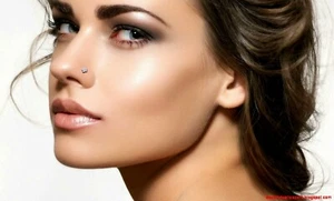 Moda AB Cristal Diamante Flor Plata Nariz Pin Perno Piercing Extremo Bola - Imagen 1 de 2