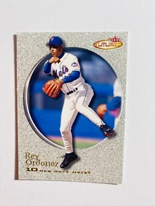 Tarjeta de béisbol Fleer Futures #25 2001 Rey Ordonez Rookie Insert casi nueva-como nueva MLB - Imagen 1 de 2