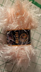 Lion Brand Fun Fur Eyelash Novelty Yarn 2 Skeins Soft Pink Color 101 Lot #2589 - Picture 1 of 2