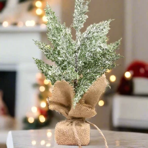Primitive Christmas Snowy Mini Cedar Tree W/ Burlap Base, 11.5" - Bild 1 von 2