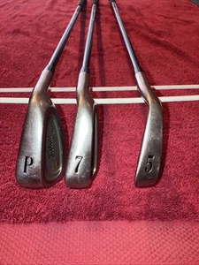 Titleist DCI Irons 981SL 5-7 Iron Pitching Wedge 3 In Total Ladies Golf Clubs RH - Picture 1 of 10