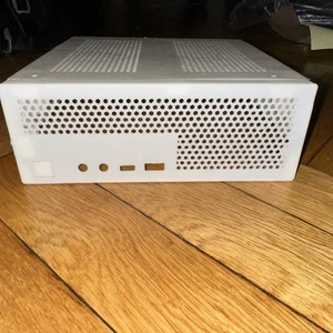 Coque gaming personnalisée Lenovo M920q pour carte d'extension - Photo 1/4