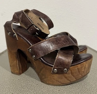 Sandálias femininas Bed Stu Madeline 6 B couro marrom alça no tornozelo fivela plataforma - Imagem 1 de 4