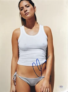 Olivia Munn signed 11x14 Sexy Photo PSA AP18915 - Bild 1 von 3