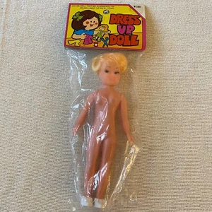 Tienda de diez centavos vestido muñeca rubia desnuda Famus cuerpo M-452 de colección nuevo stock antiguo - Imagen 1 de 4