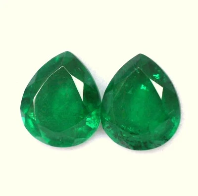 7.95 Cts Emerald Color Doublet Pear Cut 12x10 mm Green Loose Gemstones - Image 1 of 4