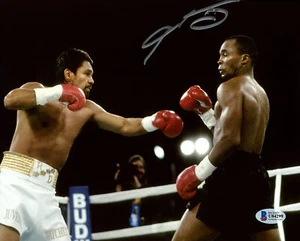 SUGAR RAY LEONARD AUTOGRAPHED 8X10 PHOTO VS. ROBERTO DURAN BECKETT BAS 178117 - Picture 1 of 2
